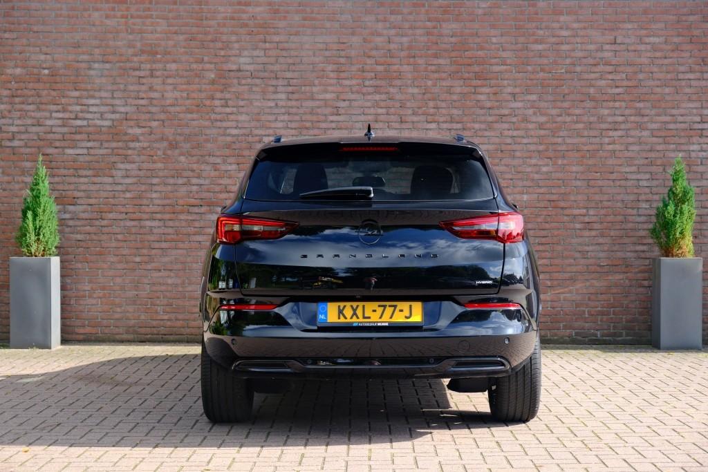 Opel Grandland 1.2 Turbo Hybrid 145pk eDCT6 GS - Adaptieve cruise - Achteruitrijcamera - Apple CarPlay - Navigatiesysteem - Parkeersensoren - Climate control - Keyless - Dodehoekdetectie afbeelding 33