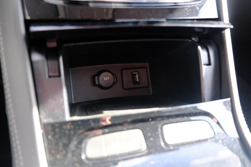 Opel Grandland 1.2 Turbo Hybrid 145pk eDCT6 GS - Adaptieve cruise - Achteruitrijcamera - Apple CarPlay - Navigatiesysteem - Parkeersensoren - Climate control - Keyless - Dodehoekdetectie afbeelding 21