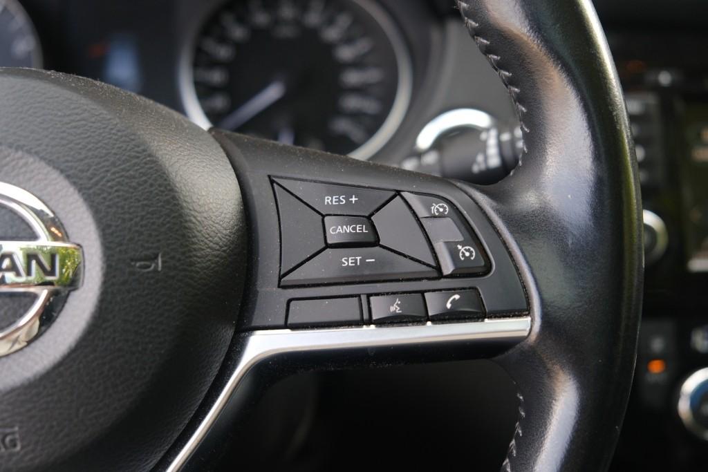 Nissan QASHQAI 1.3 DIG-T 140pk N-Connecta | App Connect | Cruise | Climate | Panoramadak | Navi | Keyless | Camera | PDC afbeelding 10