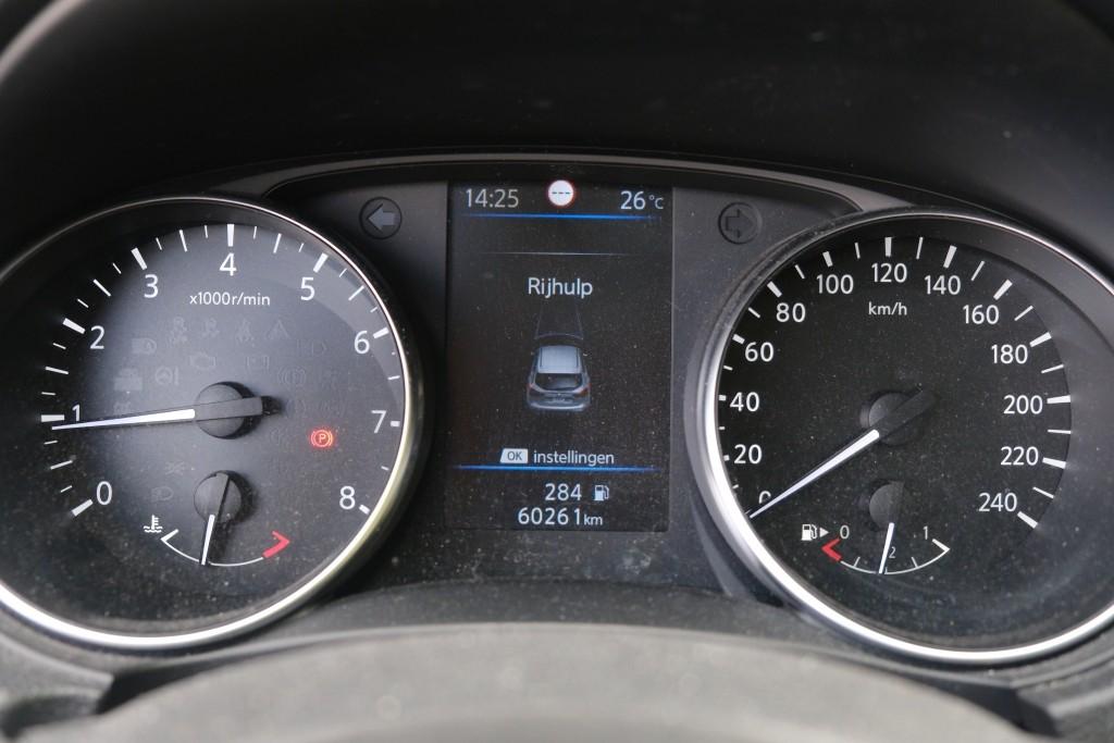Nissan QASHQAI 1.3 DIG-T 140pk N-Connecta | App Connect | Cruise | Climate | Panoramadak | Navi | Keyless | Camera | PDC afbeelding 11