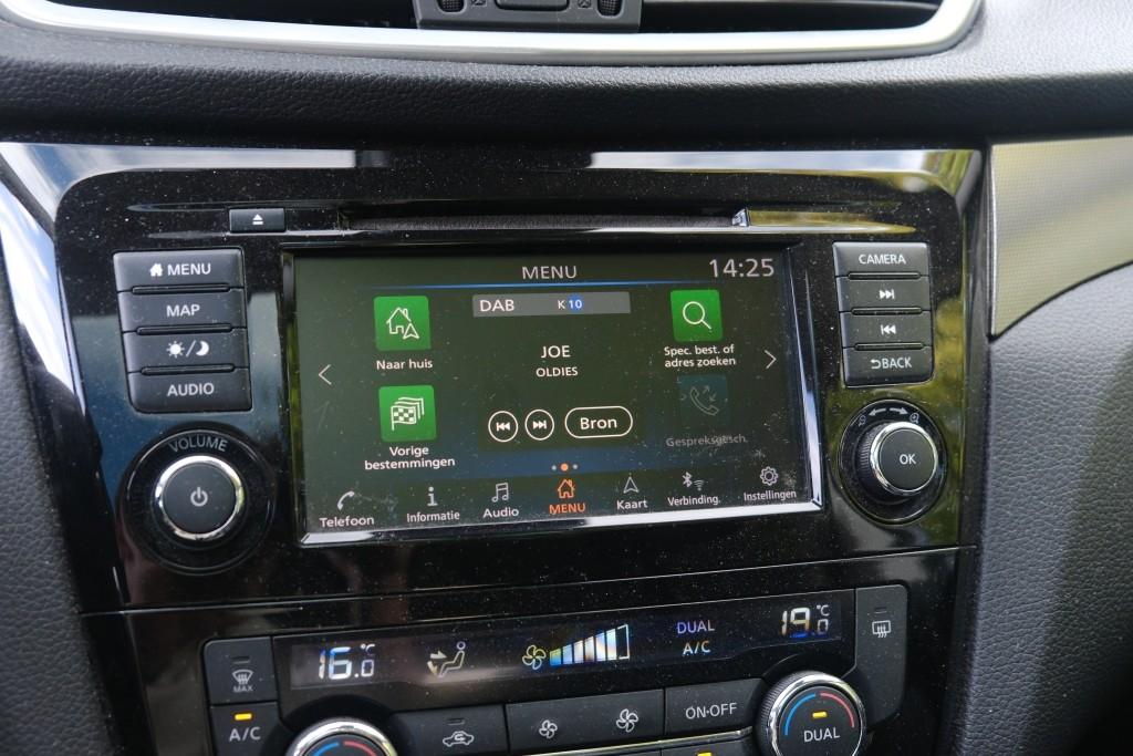 Nissan QASHQAI 1.3 DIG-T 140pk N-Connecta | App Connect | Cruise | Climate | Panoramadak | Navi | Keyless | Camera | PDC afbeelding 18