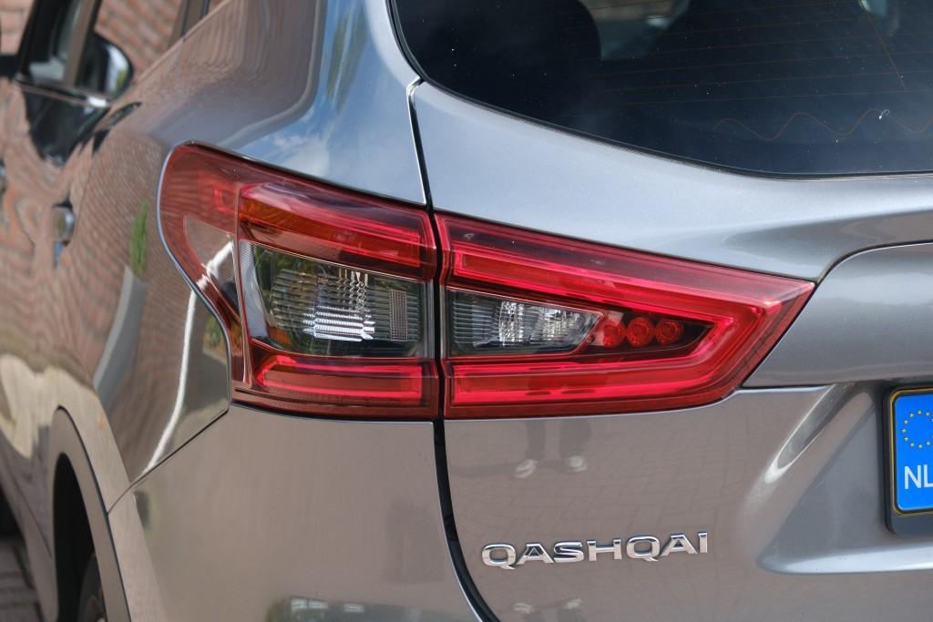 Nissan QASHQAI 1.3 DIG-T 140pk N-Connecta | App Connect | Cruise | Climate | Panoramadak | Navi | Keyless | Camera | PDC afbeelding 28