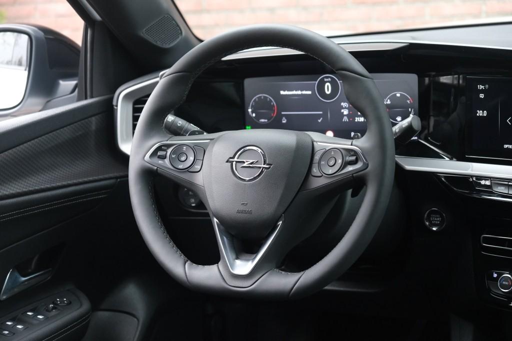 Opel Mokka 1.2 Turbo 130pk EAT8 Ultimate | App Connect | Climate | Adaptive Cruise | Keyless | Camera | Blind Spot | Winter Pakket afbeelding 7