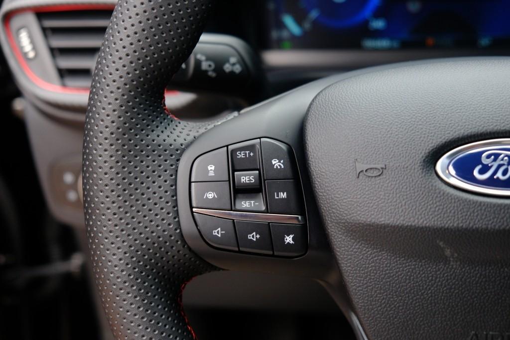 Ford Puma 1.0 EcoBoost Hybrid 155pk Aut. ST-Line X | Navi | App Connect | Adaptive Cruise | Full LED | Elektrische Achterklep | B&O Audio | Camera | Winter Pakket afbeelding 9