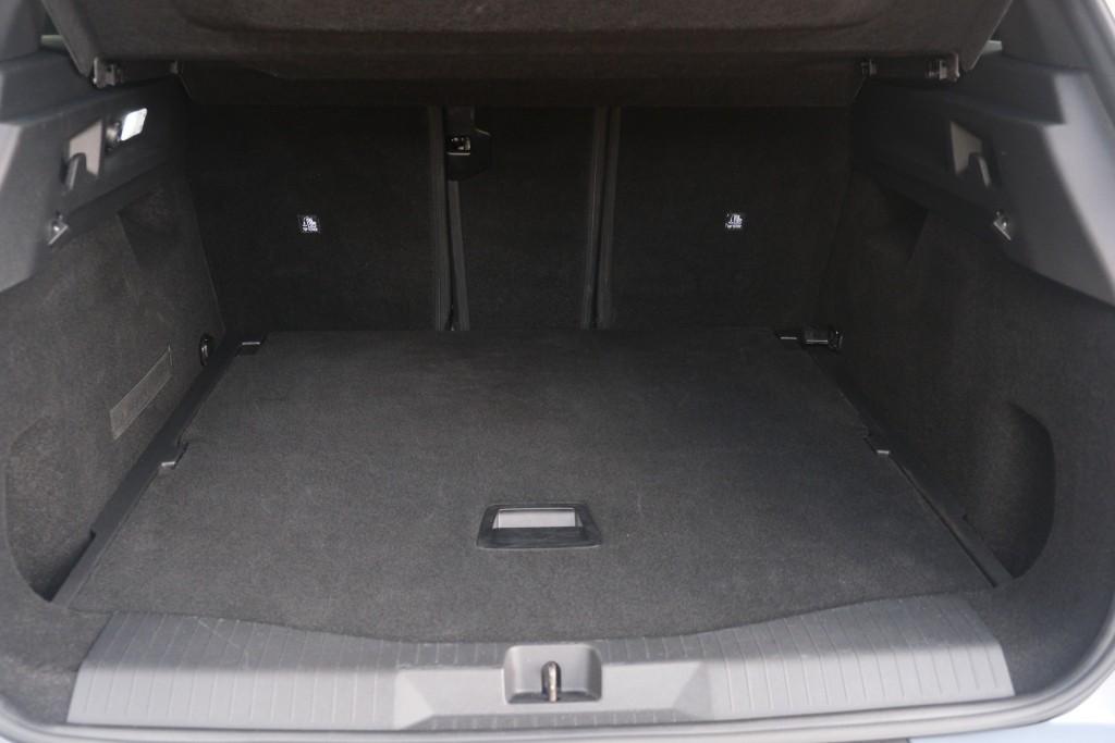 Opel Grandland 1.2 Turbo Hybrid 145pk eDCT6 GS - Panoramadak - Adaptive Cruise - Head-up display - Stoelverwarming - Elektrische achterklep - 360° Camera - Focal Audio afbeelding 36