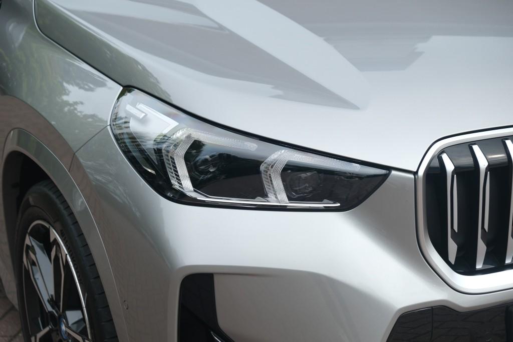 BMW X1 xDrive25e 245pk Aut. M-Sport | Panoramadak | HUD | Driving Assistant Professional | Parking Assistant Plus | 19 inch velgen afbeelding 2
