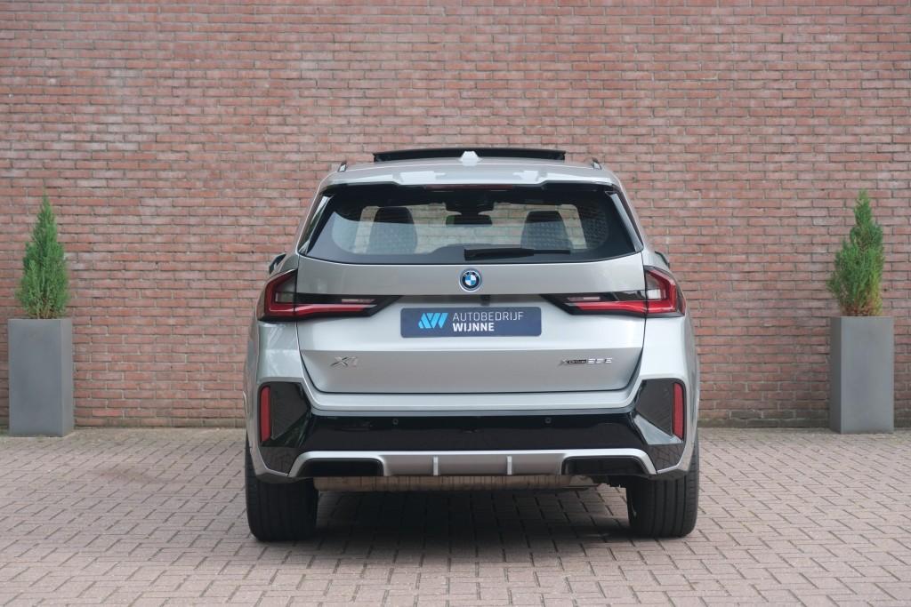 BMW X1 xDrive25e 245pk Aut. M-Sport | Panoramadak | HUD | Driving Assistant Professional | Parking Assistant Plus | 19 inch velgen afbeelding 32