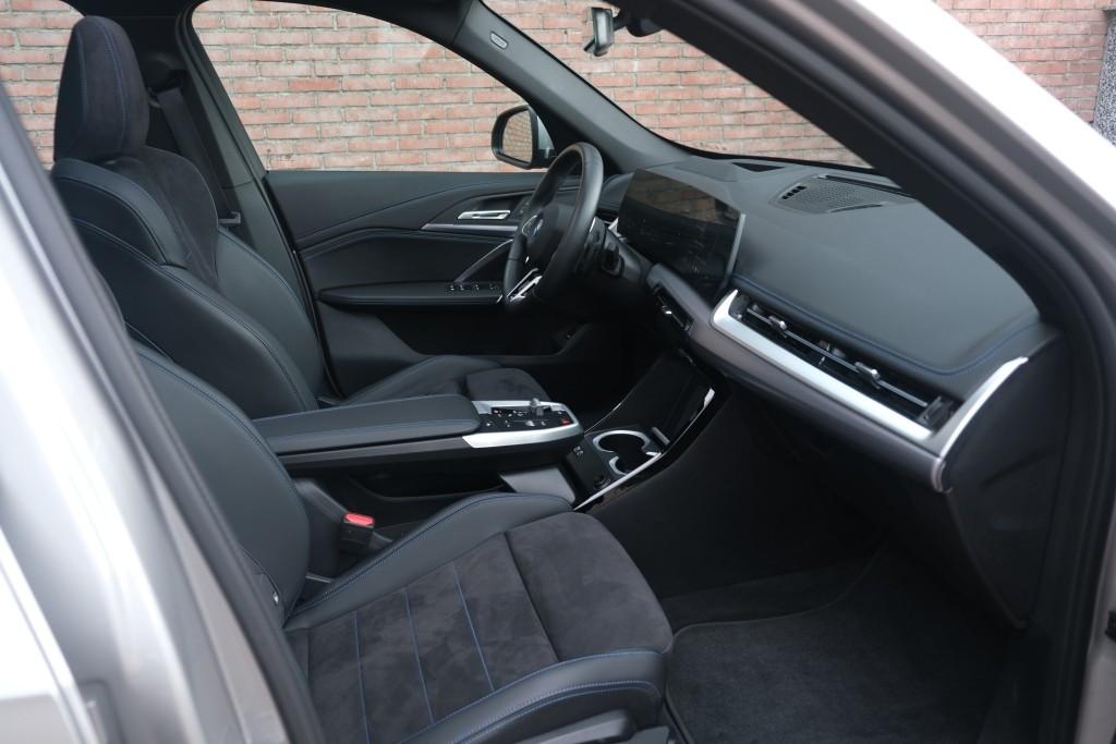 BMW X1 xDrive25e 245pk Aut. M-Sport | Panoramadak | HUD | Driving Assistant Professional | Parking Assistant Plus | 19 inch velgen afbeelding 4