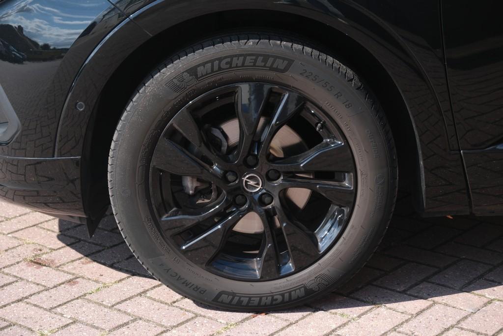 Opel Grandland 1.2 Turbo 130pk EAT8 GS Line - App Connect - Climate - Cruise - Camera - Verwarmde Voorruit - Stoelverwarming afbeelding 26