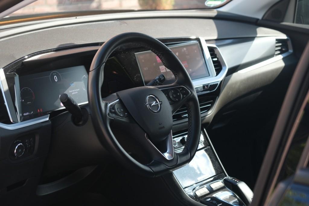 Opel Grandland 1.2 Turbo 130pk EAT8 GS Line - App Connect - Climate - Cruise - Camera - Verwarmde Voorruit - Stoelverwarming afbeelding 8