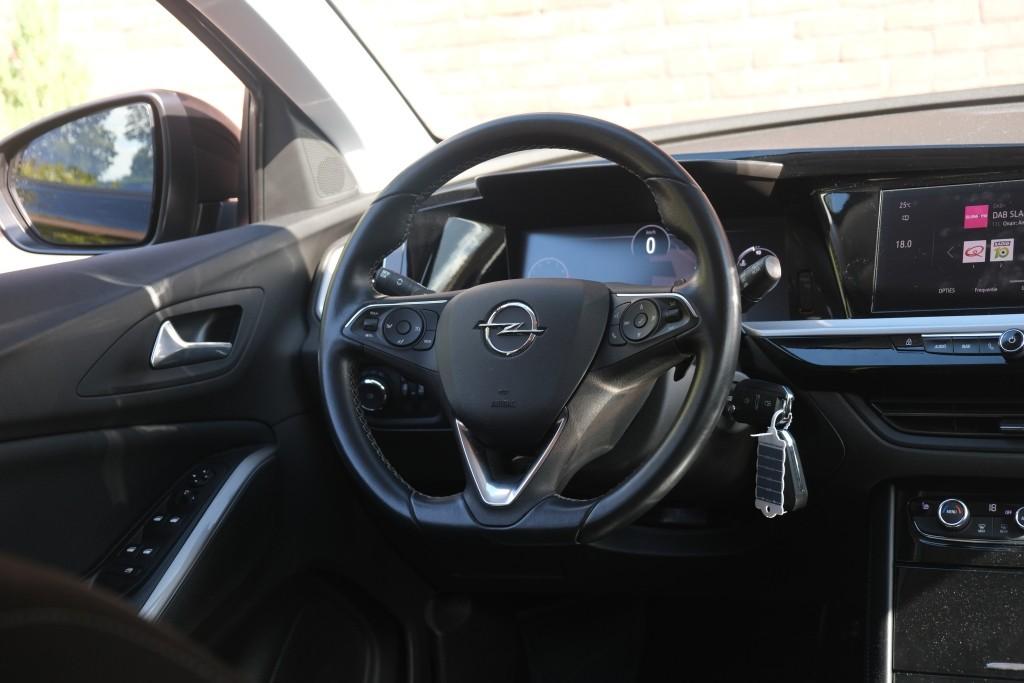 Opel Grandland 1.2 Turbo 130pk EAT8 GS Line - App Connect - Climate - Cruise - Camera - Verwarmde Voorruit - Stoelverwarming afbeelding 12