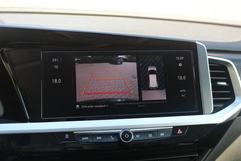 Opel Grandland 1.2 Turbo 130pk EAT8 GS Line - App Connect - Climate - Cruise - Camera - Verwarmde Voorruit - Stoelverwarming afbeelding 20