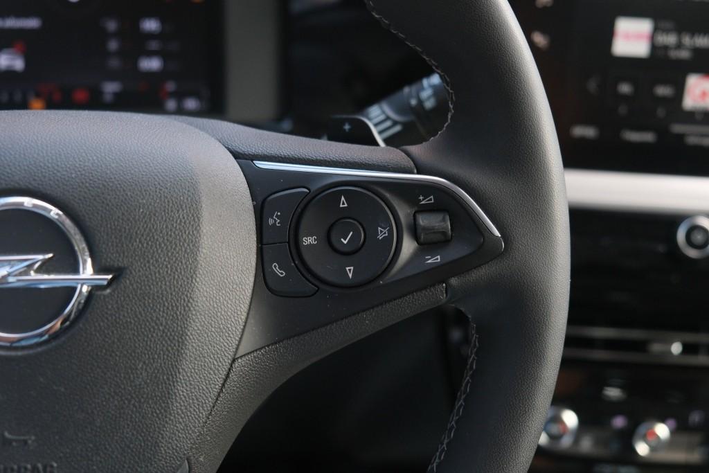 Opel Mokka 1.2 Turbo 130pk EAT8 Elegance - App Connect - Adaptive Cruise - Keyless - Dodehoek - Winter Pakket - Trekhaak afbeelding 10