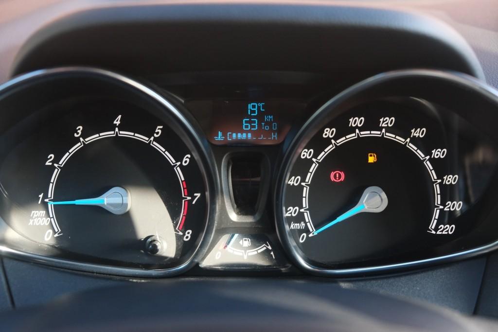 Ford B-MAX 1.0 EcoBoost 100pk Titanium - Trekhaak - Navigatie - Achteruitrijcamera - Parkeersensoren - Climate - Verwarmde voorruit afbeelding 19