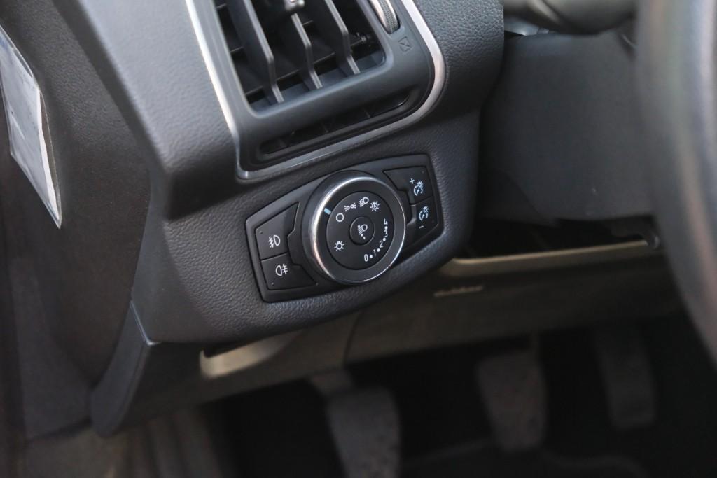 Ford B-MAX 1.0 EcoBoost 100pk Titanium - Trekhaak - Navigatie - Achteruitrijcamera - Parkeersensoren - Climate - Verwarmde voorruit afbeelding 25