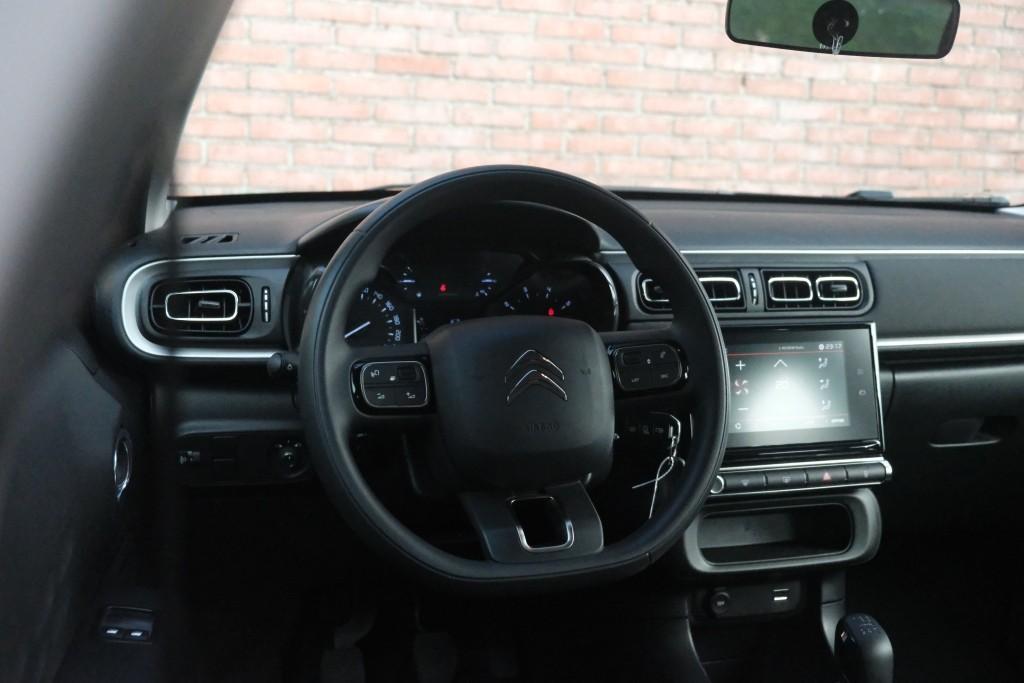 Citroën C3 1.2 PureTech 83pk C-Series - Climate control - Apple CarPlay - LED koplampen - Cruise control - Parkeersensoren achter - Rijstrooksensor afbeelding 15