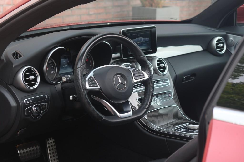 Mercedes-Benz C-Klasse 180 156pk Aut. Coupe AMG Line - Panoramadak - 360° camera - Burmester audio - Navigatiesysteem - LED koplampen- 19" inch afbeelding 13