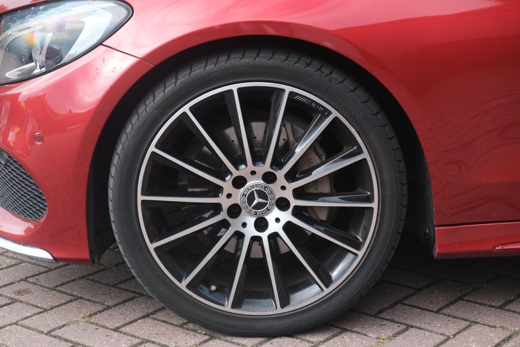 Mercedes-Benz C-Klasse 180 156pk Aut. Coupe AMG Line - Panoramadak - 360° camera - Burmester audio - Navigatiesysteem - LED koplampen- 19" inch afbeelding 25