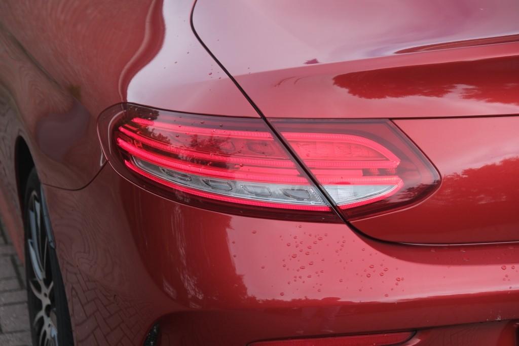 Mercedes-Benz C-Klasse 180 156pk Aut. Coupe AMG Line - Panoramadak - 360° camera - Burmester audio - Navigatiesysteem - LED koplampen- 19" inch afbeelding 26