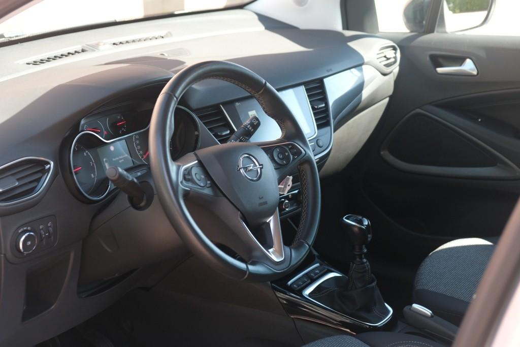 Opel Crossland 1.2 Turbo 110pk Elegance - Achteruitrijcamera - Apple CarPlay - Navigatiesysteem - Climate Control - LED koplampen - AGR comfortstoel afbeelding 8
