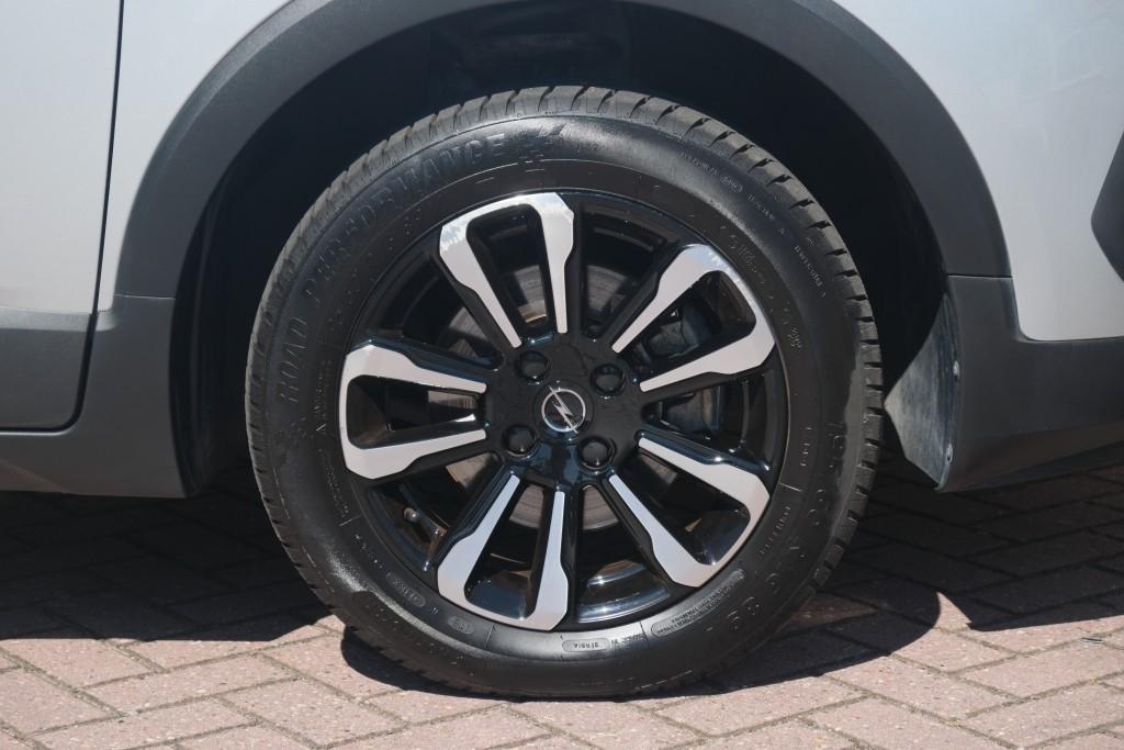 Opel Crossland 1.2 Turbo 110pk Elegance - Achteruitrijcamera - Apple CarPlay - Navigatiesysteem - Climate Control - LED koplampen - AGR comfortstoel afbeelding 26