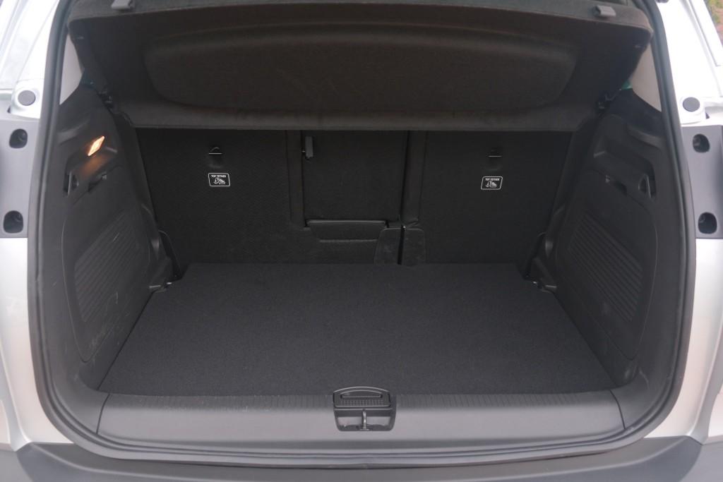 Opel Crossland 1.2 Turbo 110pk Elegance - Achteruitrijcamera - Apple CarPlay - Navigatiesysteem - Climate Control - LED koplampen - AGR comfortstoel afbeelding 28