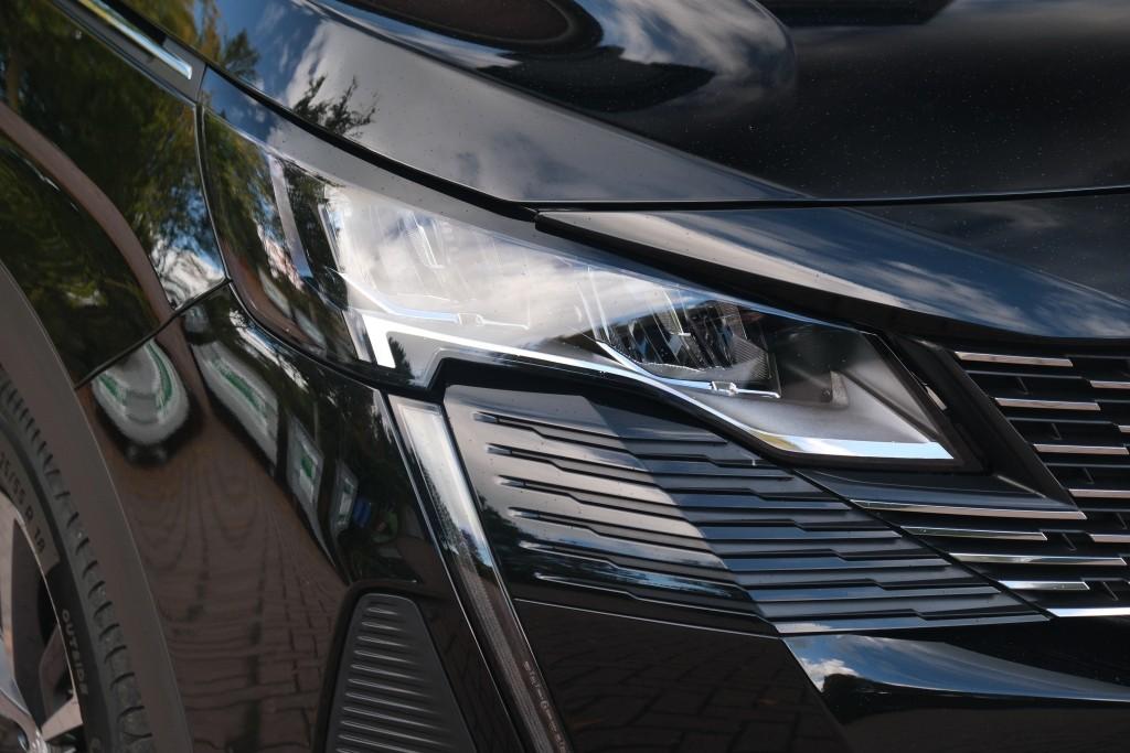Peugeot 3008 1.6 HYbrid 180pk EAT8 Allure Pack Business - Achteruitrijcamera - Adaptieve cruise control - LED koplampen - Parkeersensoren - Keyless afbeelding 2