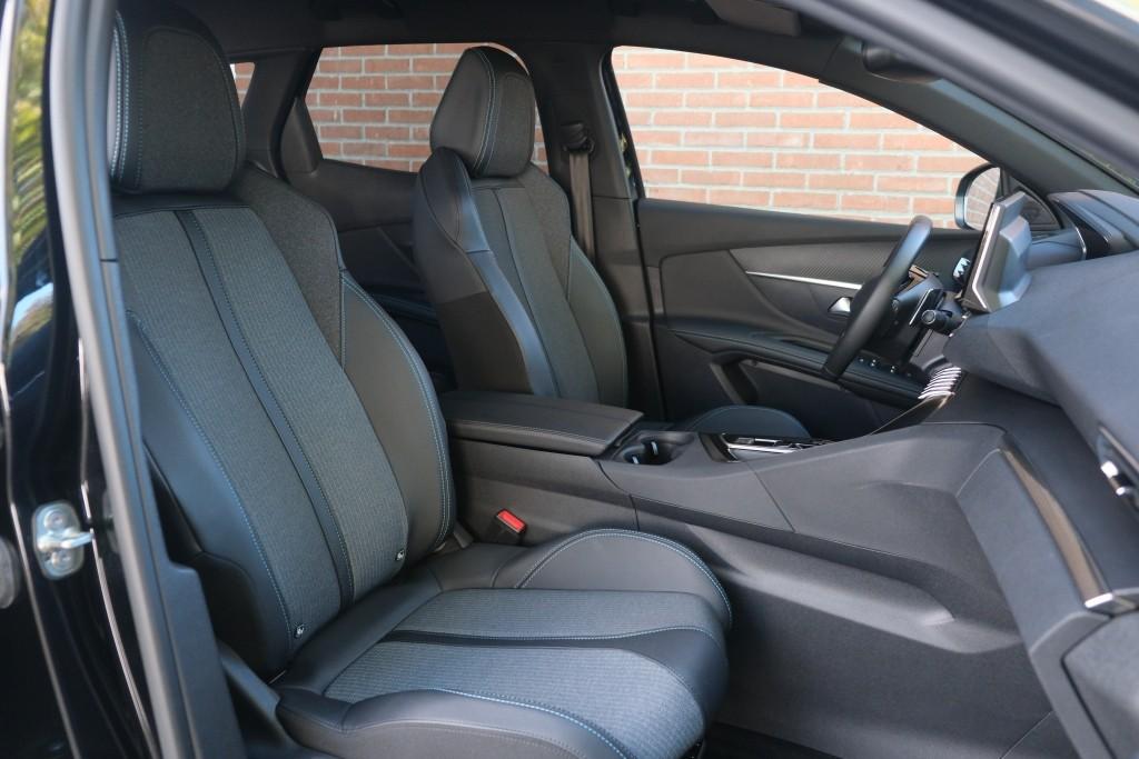 Peugeot 3008 1.6 HYbrid 180pk EAT8 Allure Pack Business - Achteruitrijcamera - Adaptieve cruise control - LED koplampen - Parkeersensoren - Keyless afbeelding 6