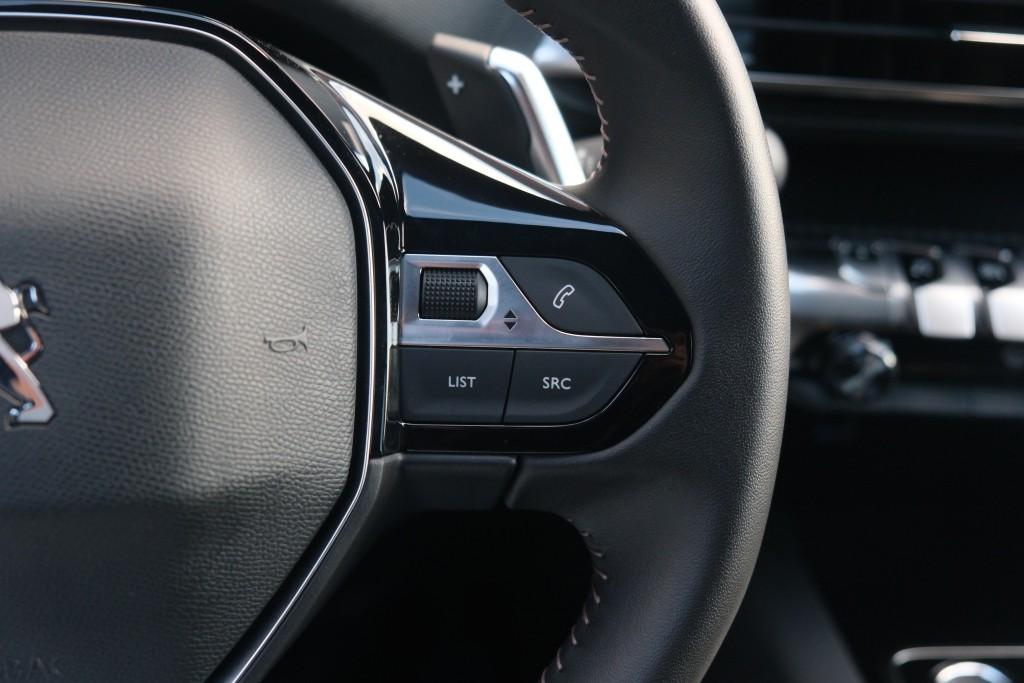 Peugeot 3008 1.6 HYbrid 180pk EAT8 Allure Pack Business - Achteruitrijcamera - Adaptieve cruise control - LED koplampen - Parkeersensoren - Keyless afbeelding 10