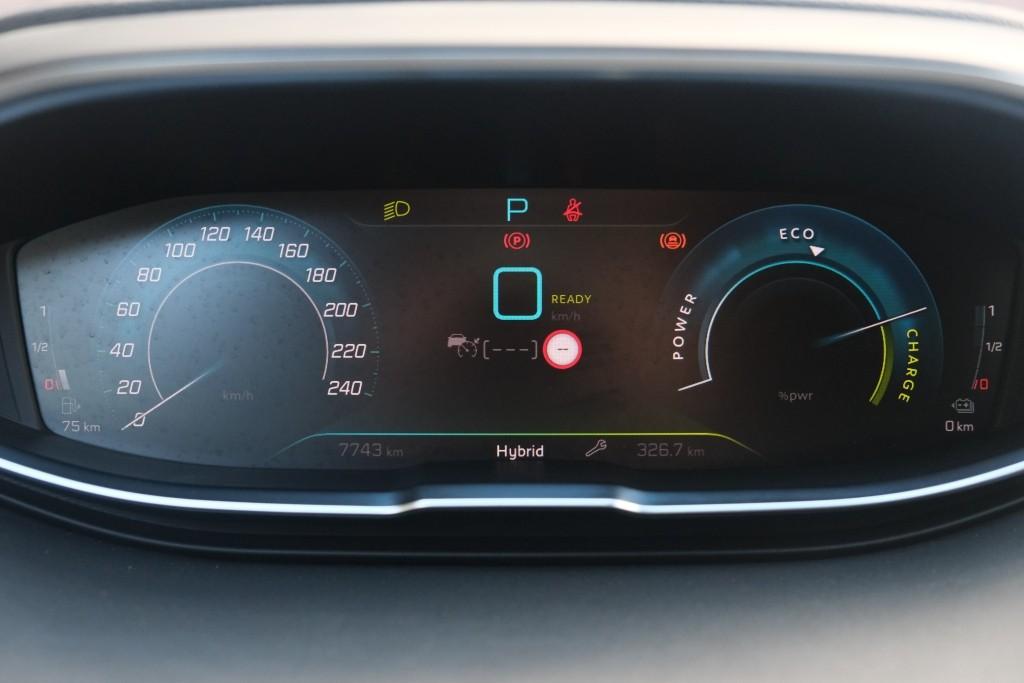 Peugeot 3008 1.6 HYbrid 180pk EAT8 Allure Pack Business - Achteruitrijcamera - Adaptieve cruise control - LED koplampen - Parkeersensoren - Keyless afbeelding 12