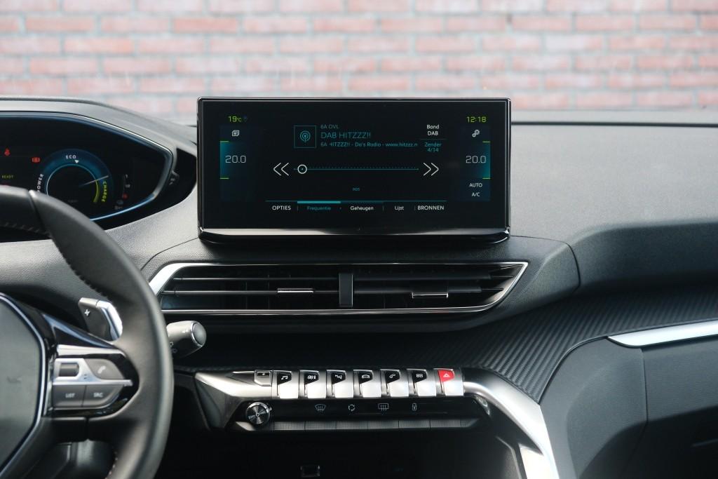 Peugeot 3008 1.6 HYbrid 180pk EAT8 Allure Pack Business - Achteruitrijcamera - Adaptieve cruise control - LED koplampen - Parkeersensoren - Keyless afbeelding 16