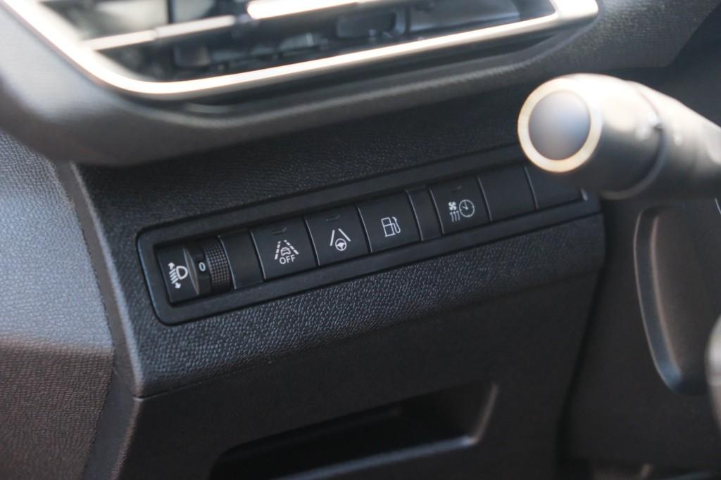 Peugeot 3008 1.6 HYbrid 180pk EAT8 Allure Pack Business - Achteruitrijcamera - Adaptieve cruise control - LED koplampen - Parkeersensoren - Keyless afbeelding 27