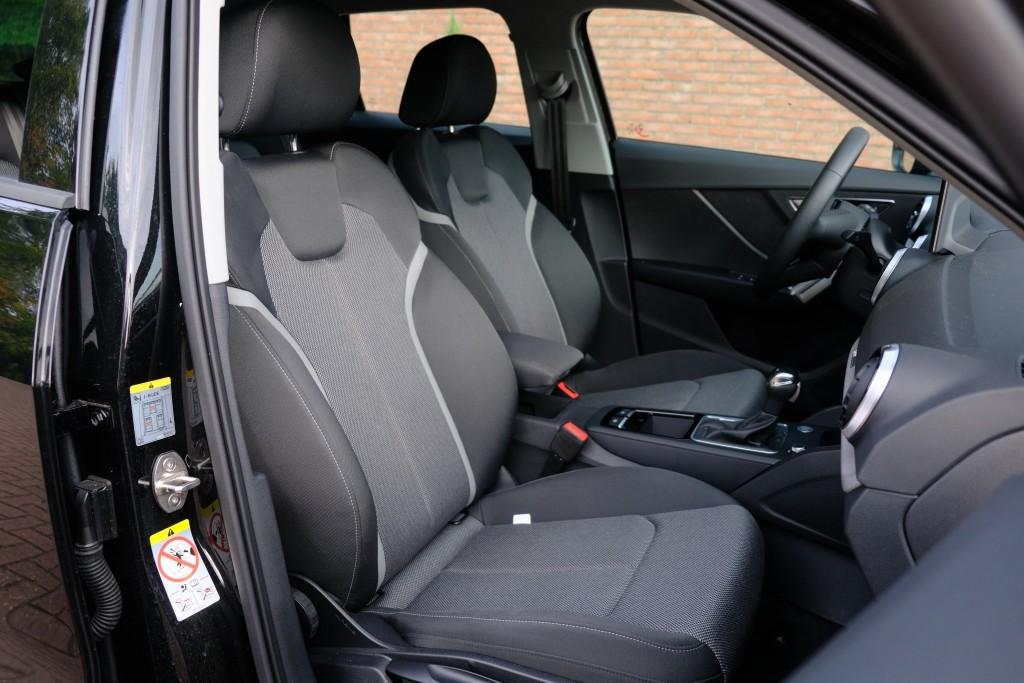 Audi Q2 35 TFSi 150pk S-Tronic S Edition - App Connect - Adaptive Cruise - Camera - Matrix LED - Keyless - Elektrische klep - Stoelverwarming afbeelding 6