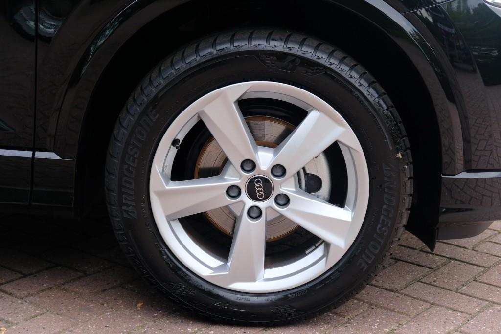 Audi Q2 35 TFSi 150pk S-Tronic S Edition - App Connect - Adaptive Cruise - Camera - Matrix LED - Keyless - Elektrische klep - Stoelverwarming afbeelding 28