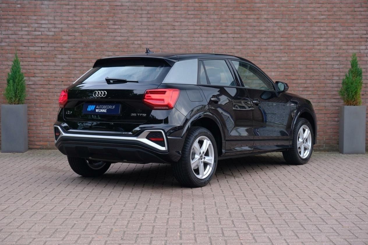 Audi Q2 35 TFSi 150pk S-Tronic S Edition - App Connect - Adaptive Cruise - Camera - Matrix LED - Keyless - Elektrische klep - Stoelverwarming afbeelding 30