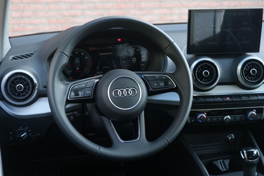 Audi Q2 35 TFSi 150pk S-Tronic S Edition - App Connect - Adaptive Cruise - Camera - Matrix LED - Keyless - Elektrische klep - Stoelverwarming afbeelding 15