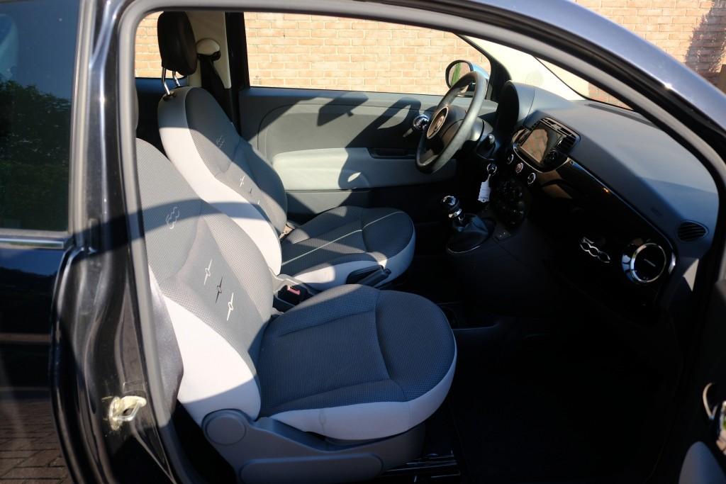 Fiat 500 0.9 TwinAir Turbo 80pk Easy - Airco - Bluetooth - - All-Season banden - Elektrische ramen afbeelding 4