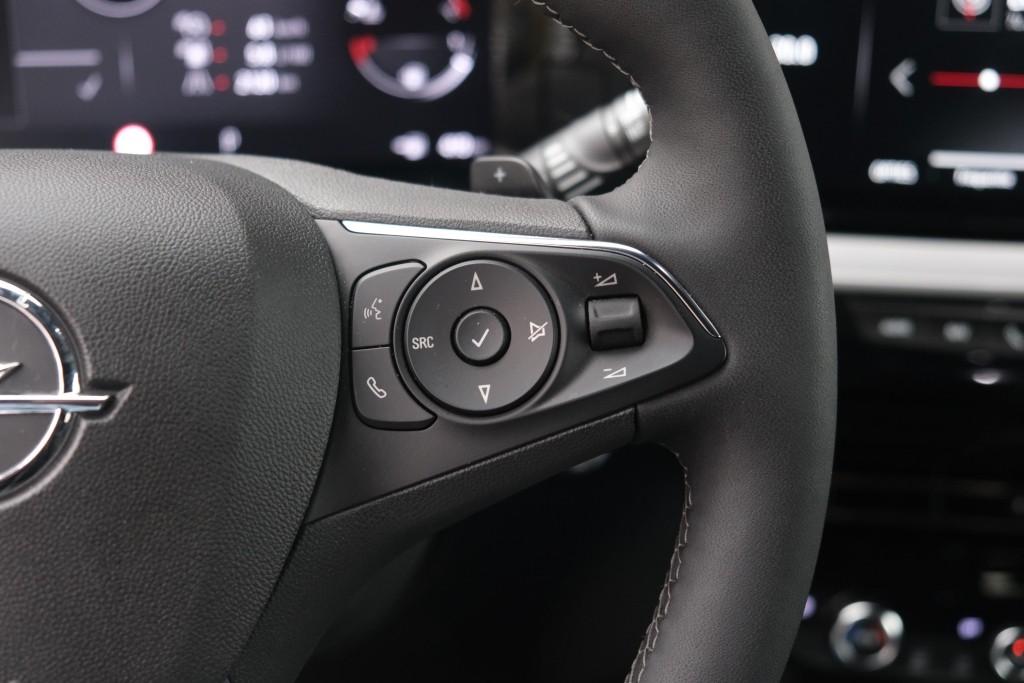 Opel Mokka 1.2 Turbo 130pk EAT8 Ultimate - Adaptieve cruise - Achteruitrijcamera - Apple CarPlay - Keyless - Dodehoekdetectie - Parkeersensoren - Winter pakket afbeelding 10