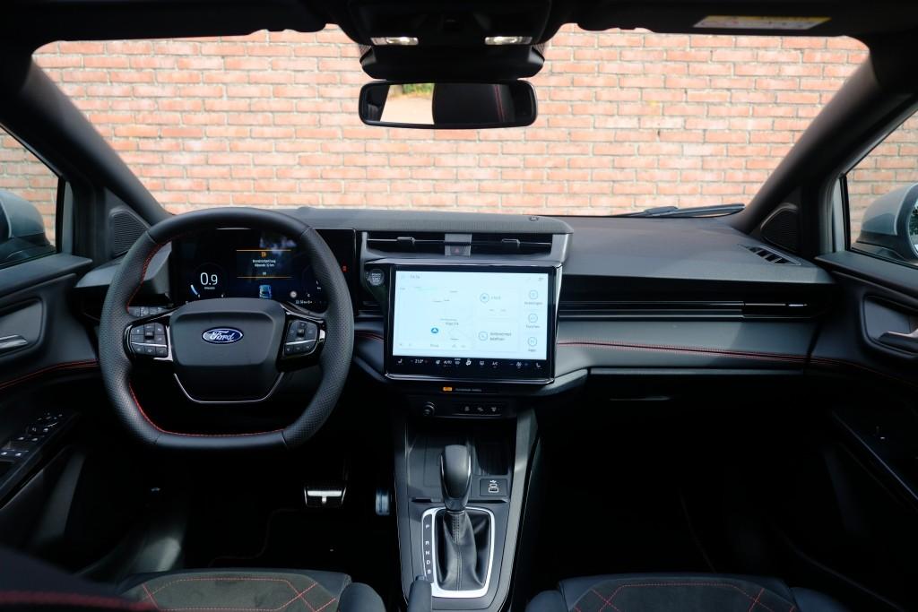 Ford Puma 1.0 EcoBoost Hybrid 155pk Aut. ST-Line X - Panoramadak - 360° camera - Adaptive Cruise - Elektrische achterklep - Matrix LED - Winter Pack afbeelding 8