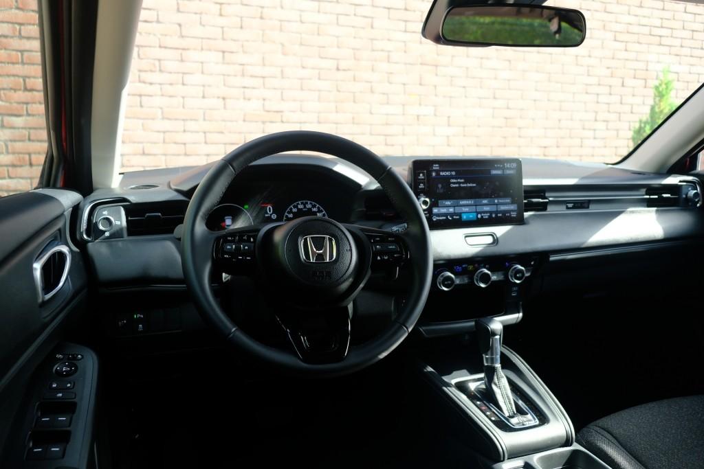 Honda HR-V 1.5 e:HEV 131pk CVT Elegance - Adaptieve cruise - Achteruitrijcamera - Apple CarPlay - Keyless - Stoelverwarming - Parkeersensoren afbeelding 14