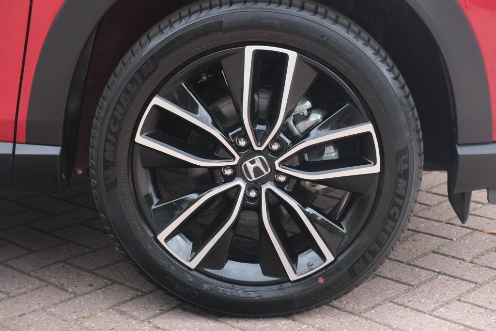 Honda HR-V 1.5 e:HEV 131pk CVT Elegance - Adaptieve cruise - Achteruitrijcamera - Apple CarPlay - Keyless - Stoelverwarming - Parkeersensoren afbeelding 27