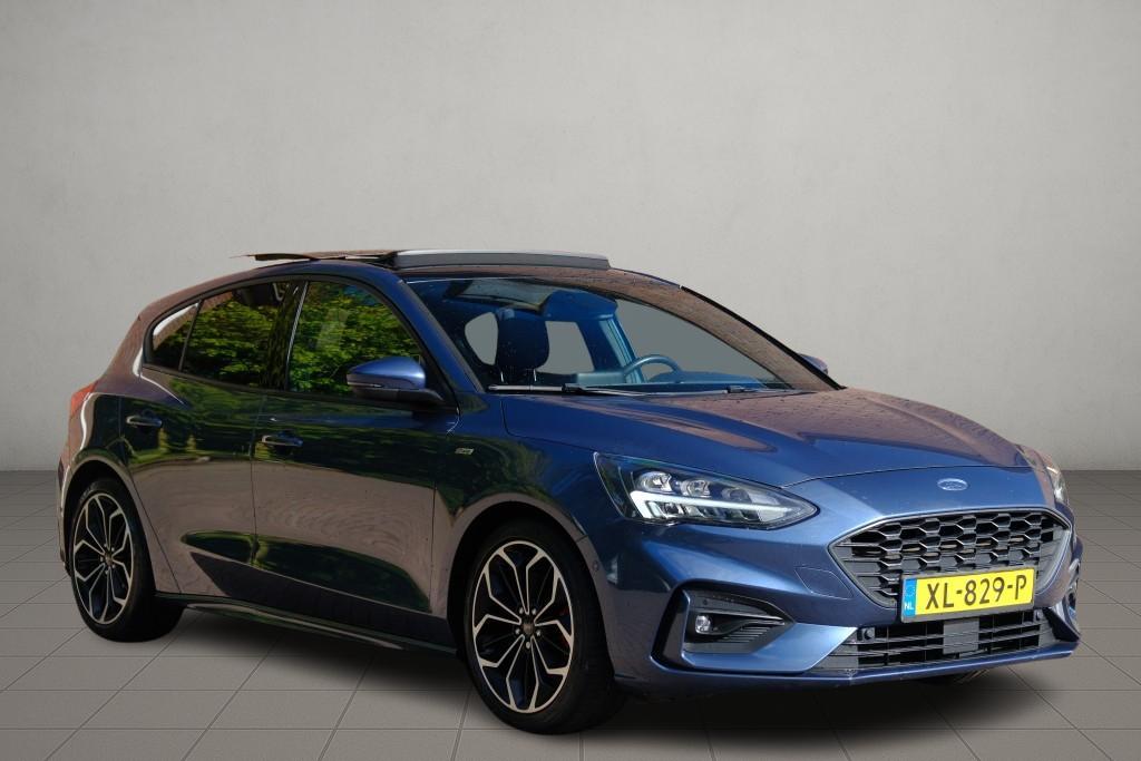 Ford Focus 1.0 EcoBoost 125pk ST Line Business - Adaptieve cruise - Achteruitrijcamera - Panoramadak - Bang & Olufsen - Navigatiesysteem - LED koplampen afbeelding 1