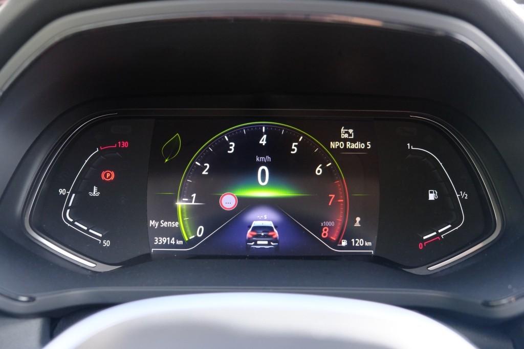 Renault Captur 1.0 TCe 90pk Techno - Apple CarPlay - Achteruitrijcamera - Navigatiesysteem - Cruise control - Climate control - LED koplampen - Parkeersensoren afbeelding 10