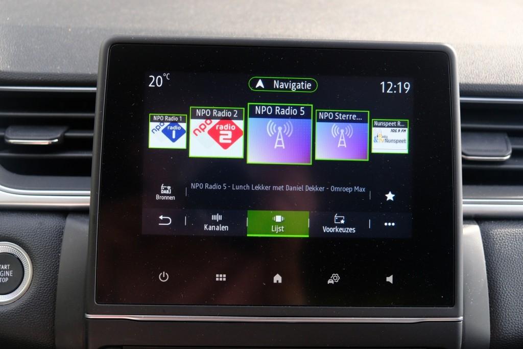 Renault Captur 1.0 TCe 90pk Techno - Apple CarPlay - Achteruitrijcamera - Navigatiesysteem - Cruise control - Climate control - LED koplampen - Parkeersensoren afbeelding 16