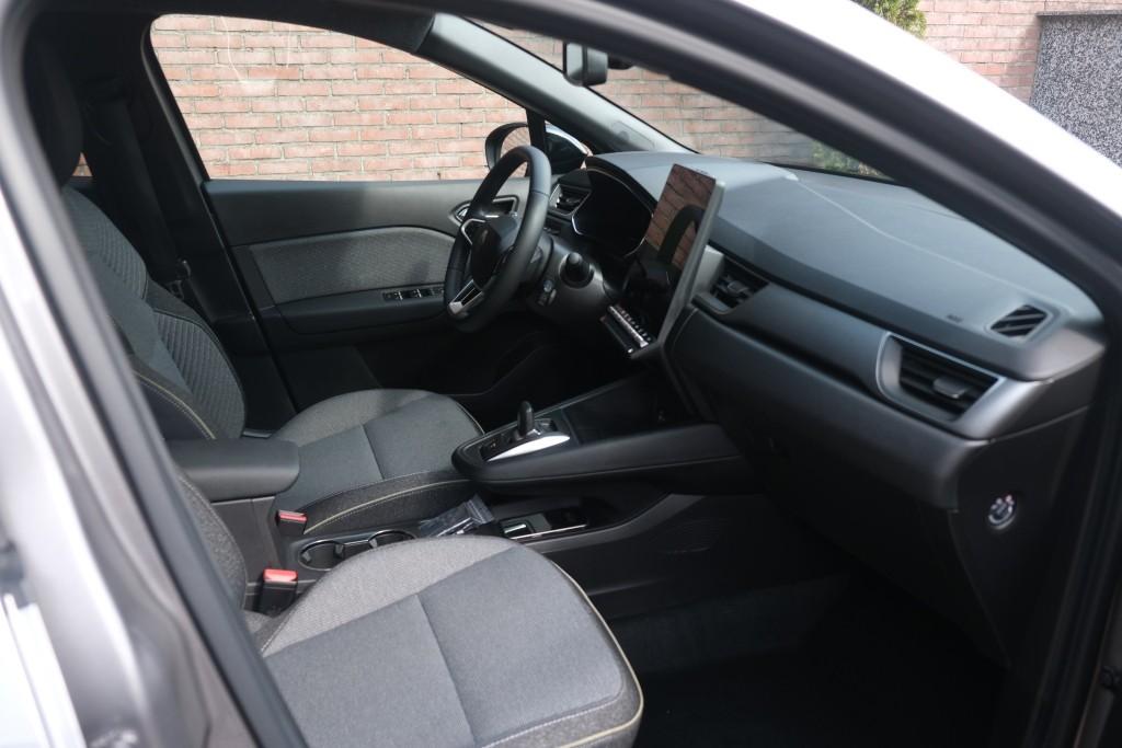 Renault Captur 1.8 E-Tech full hybrid 160pk EDC techno - Navi - Camera - Adaptieve Cruise - Climate Control - Keyless afbeelding 4