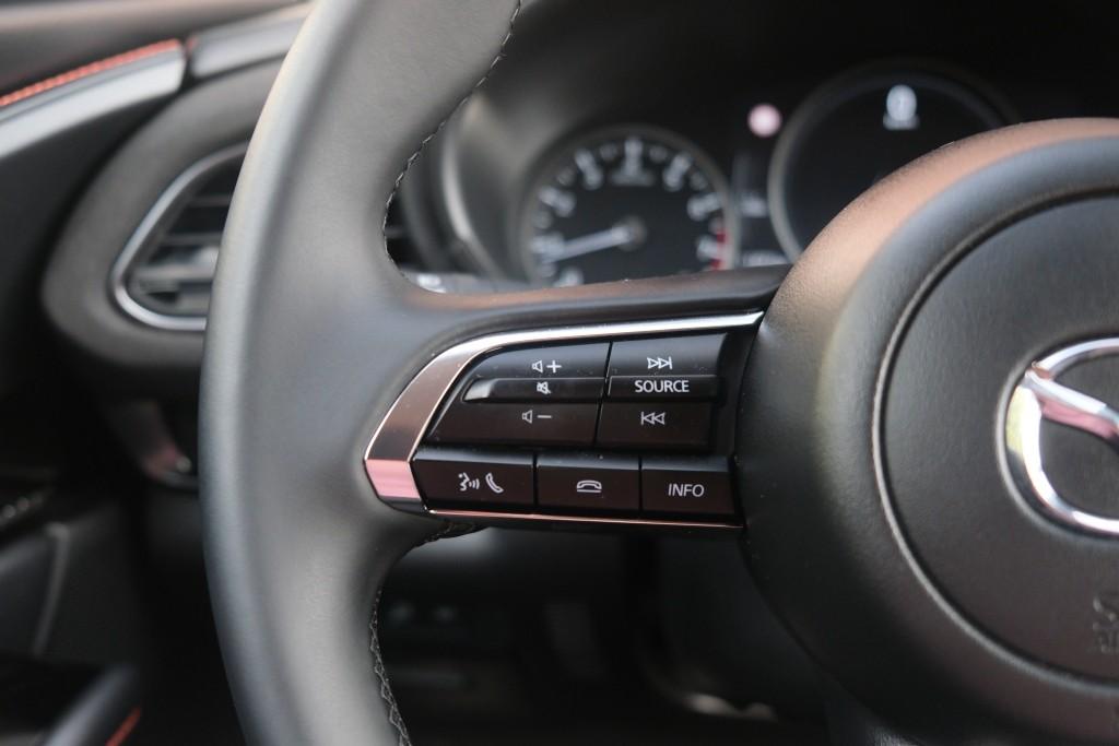 Mazda CX-30 2.5 e-SkyActiv-G M Hybrid 140pk Aut. Nagisa - Head-up display - Bose - Adaptieve cruise - Achteruitrijcamera - Dodehoekdetectie - Stoelverwarming - Elektrische achterklep - Keyless afbeelding 9
