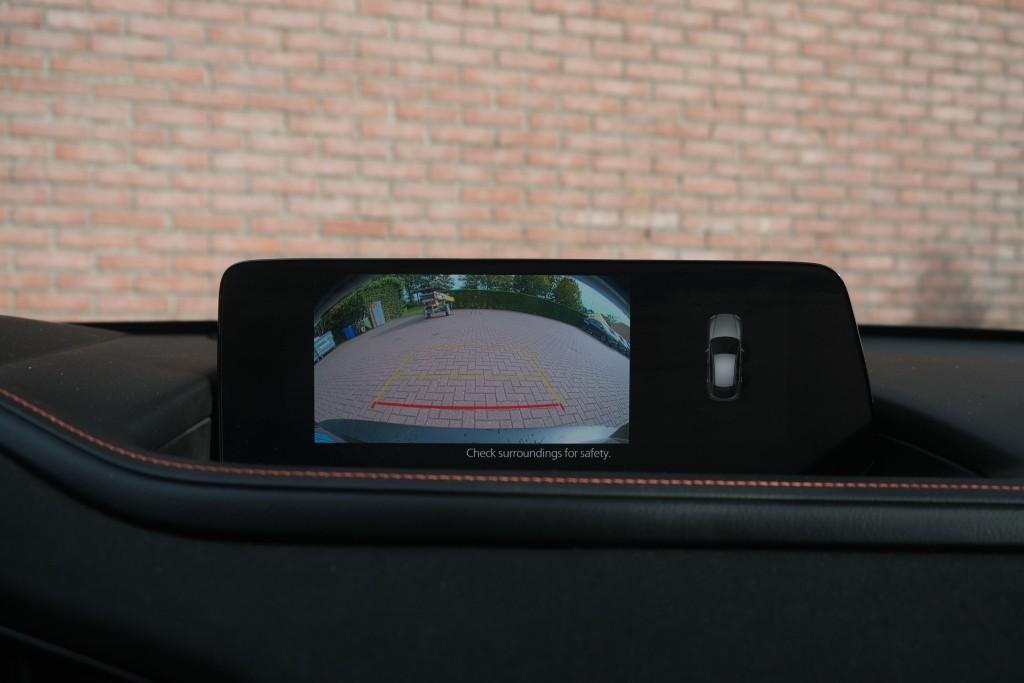 Mazda CX-30 2.5 e-SkyActiv-G M Hybrid 140pk Aut. Nagisa - Head-up display - Bose - Adaptieve cruise - Achteruitrijcamera - Dodehoekdetectie - Stoelverwarming - Elektrische achterklep - Keyless afbeelding 19