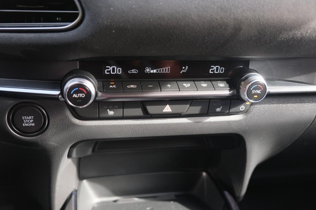 Mazda CX-30 2.5 e-SkyActiv-G M Hybrid 140pk Aut. Nagisa - Head-up display - Bose - Adaptieve cruise - Achteruitrijcamera - Dodehoekdetectie - Stoelverwarming - Elektrische achterklep - Keyless afbeelding 20