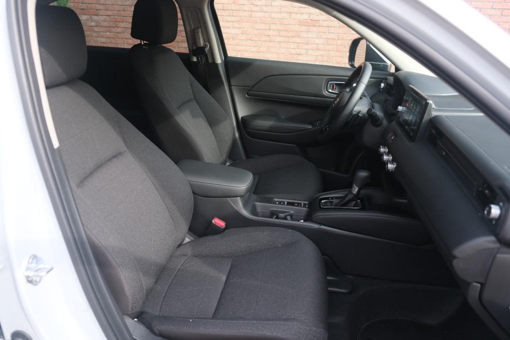 Honda HR-V 1.5 e:HEV 131pk CVT Elegance - Adaptieve cruise - Achteruitrijcamera - Apple CarPlay - Keyless - Stoelverwarming - Parkeersensoren afbeelding 4
