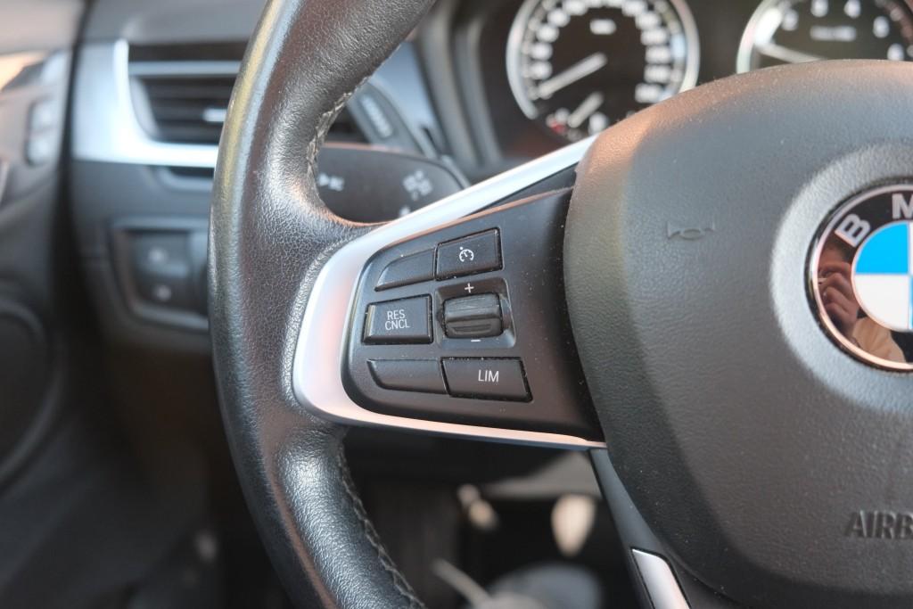 BMW X1 sDrive18i 140pk Aut. Executive Edition - Navigatiesysteem - Achteruitrijcamera - Cruise control - Climate control - Stoelverwarming - Apple CarPlay - Elektrische achterklep - Parkeersensoren afbeelding 9
